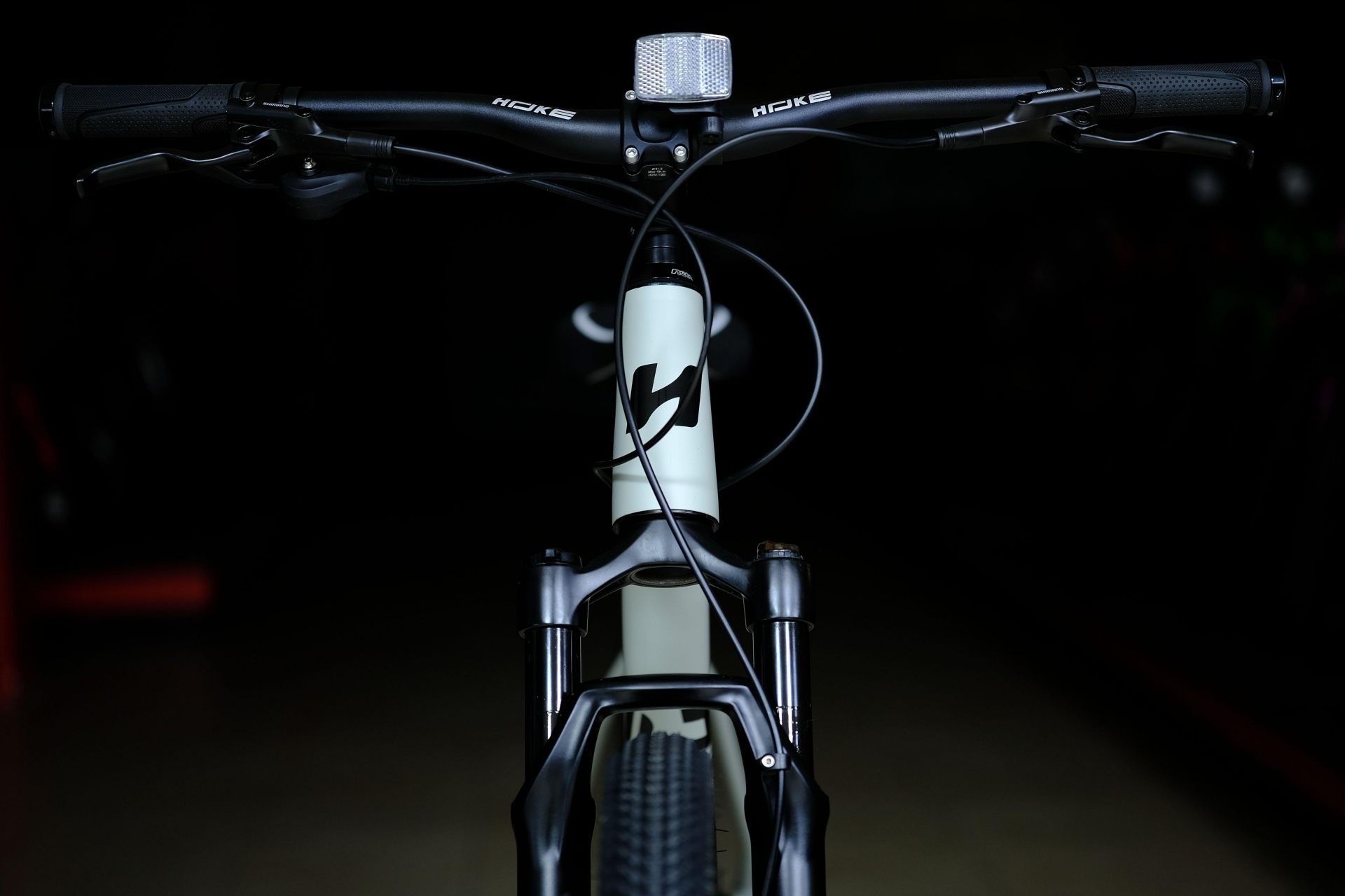 Вилка амортизационная GTMRK 362 MLO алюминиевая HOKE 7 Way 29 HD матовый серый 23